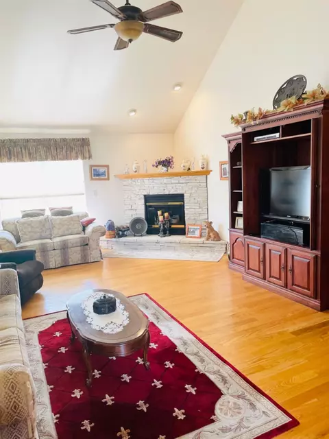 7931 E 104th Pl, Crown Point, IN 46307 photo 5