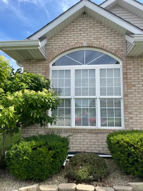 7931 E 104th Pl, Crown Point, IN 46307 photo 2