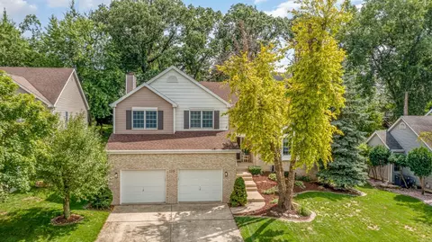120 Schmidt Dr, Dyer, IN 46311 photo 3