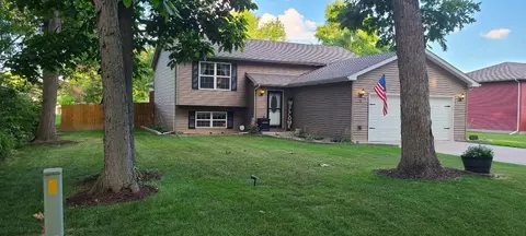 11 San Fernando Dr, Hebron, IN 46341 photo 1