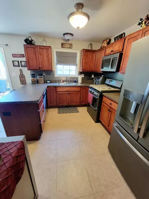 11 San Fernando Dr, Hebron, IN 46341 photo 9