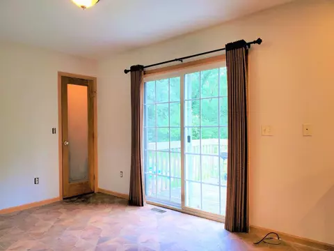 10445 Chevette Dr, Wheatfield, IN 46392 photo 9