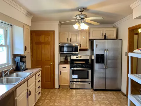 6948 Bertram Ave, Hammond, IN 46324 photo 5
