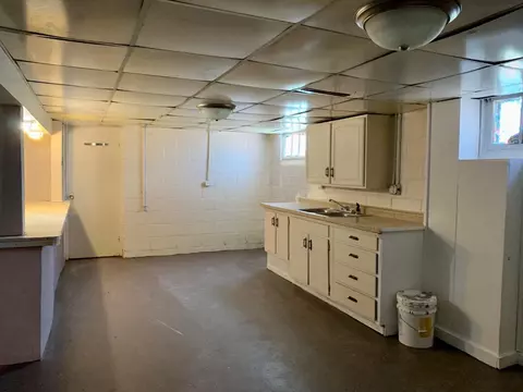 6948 Bertram Ave, Hammond, IN 46324 photo 17