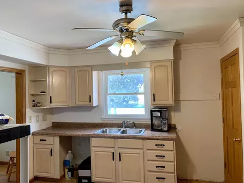 6948 Bertram Ave, Hammond, IN 46324 photo 7