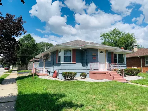 6948 Bertram Ave, Hammond, IN 46324 photo 2