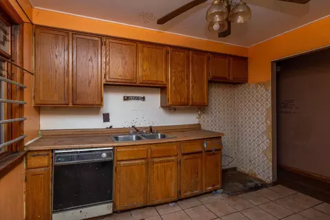 2930 W 2nd Ave, Gary, IN 46404 photo 5