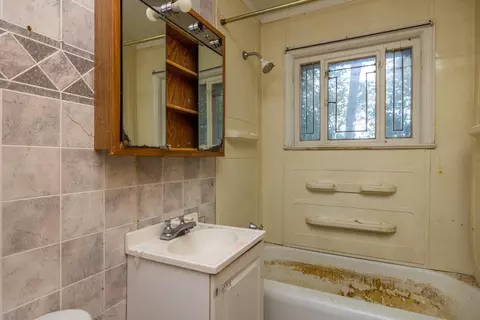 2930 W 2nd Ave, Gary, IN 46404 photo 9