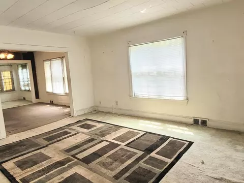 669 Buchanan St, Gary, IN 46402 photo 3