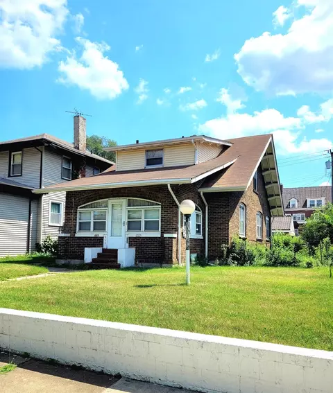 669 Buchanan St, Gary, IN 46402 photo 1