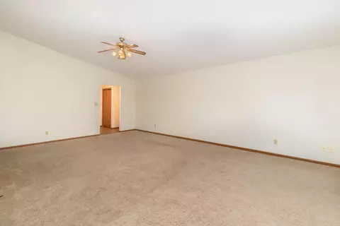 2702 Morningside Dr, Crown Point, IN 46307 photo 4