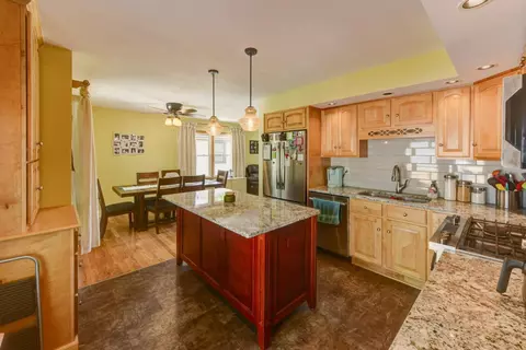 8216 Howard Ave, Munster, IN 46321 photo 8