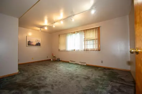 4593 Mckinley St, Gary, IN 46408 photo 11