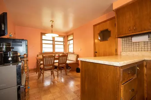 4593 Mckinley St, Gary, IN 46408 photo 4