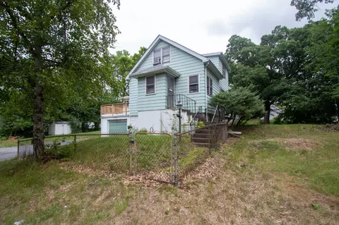 4593 Mckinley St, Gary, IN 46408 photo 2