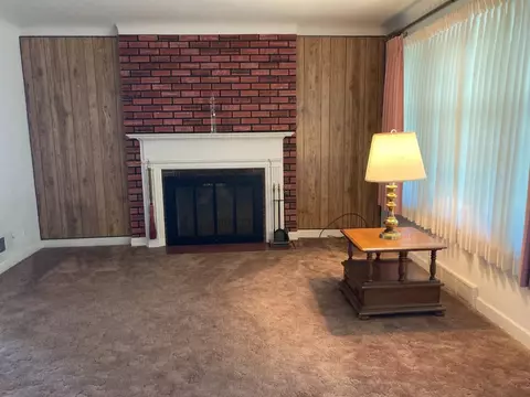 1517 Warwick Ave, Whiting, IN 46394 photo 2