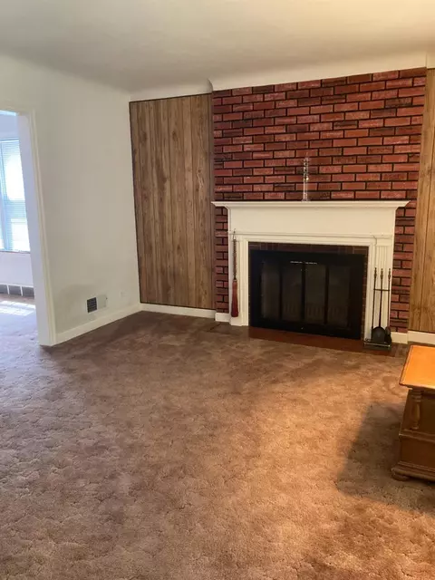 1517 Warwick Ave, Whiting, IN 46394 photo 3