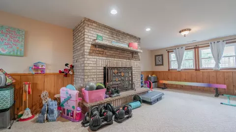 52 Willow Cir, Hebron, IN 46341 photo 21