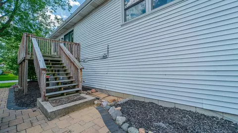 52 Willow Cir, Hebron, IN 46341 photo 24