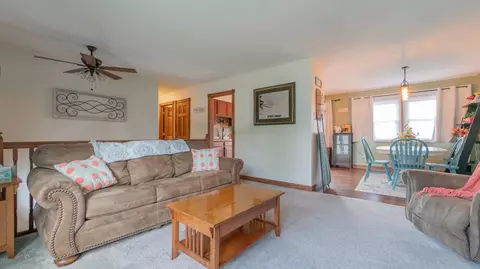 52 Willow Cir, Hebron, IN 46341 photo 11