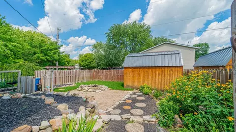 52 Willow Cir, Hebron, IN 46341 photo 25