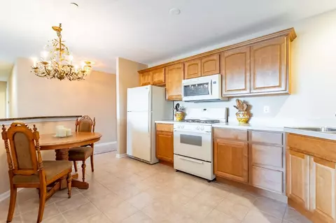 505 Swan Dr #2-B, Dyer, IN 46311 photo 8
