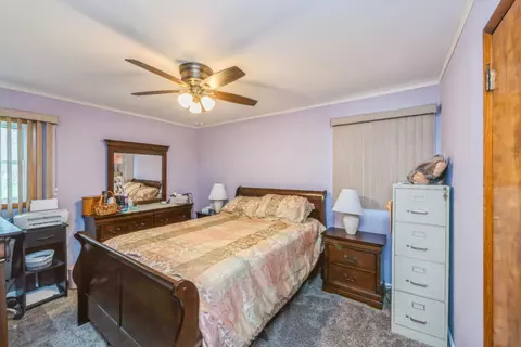 4520 Ralston Pl, Griffith, IN 46319 photo 4