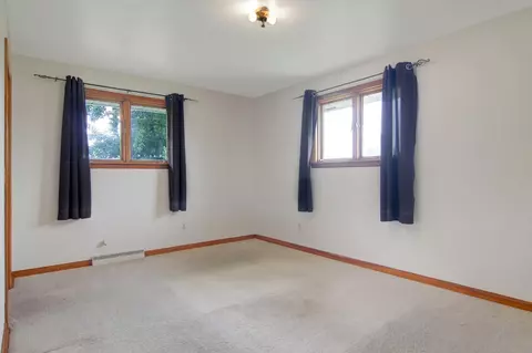 3636 Boulevard Dr, Highland, IN 46322 photo 8