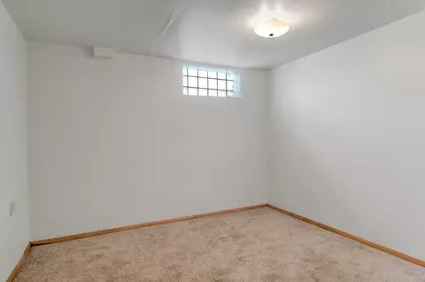 3636 Boulevard Dr, Highland, IN 46322 photo 18