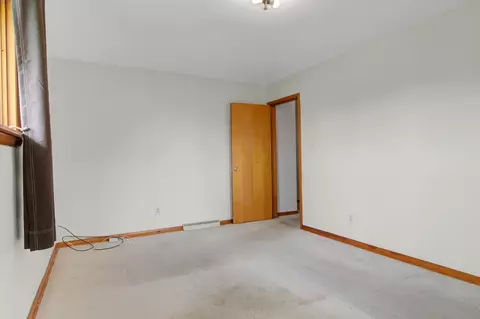3636 Boulevard Dr, Highland, IN 46322 photo 9