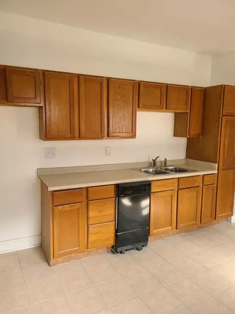 4334 Massachusetts St, Gary, IN 46409 photo 6