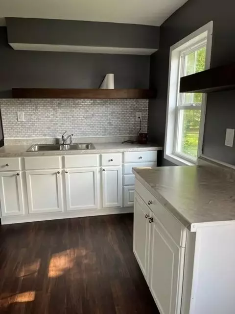 5040 Washington St, Gary, IN 46408 photo 3