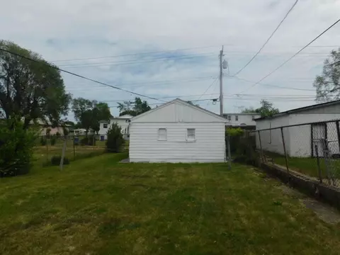 1949 Tennessee St, Gary, IN 46407 photo 6