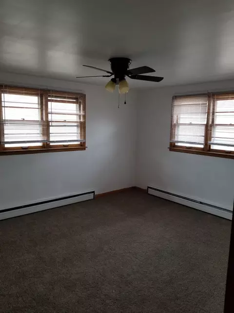 432 E 43rd Ave, Gary, IN 46409 photo 9
