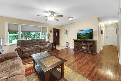 11220 Durbin Pl, Crown Point, IN 46307 photo 6