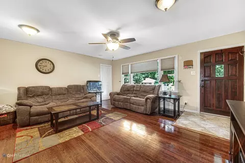 11220 Durbin Pl, Crown Point, IN 46307 photo 3