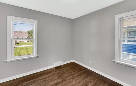 7538 Tapper Ave, Hammond, IN 46324 photo 9