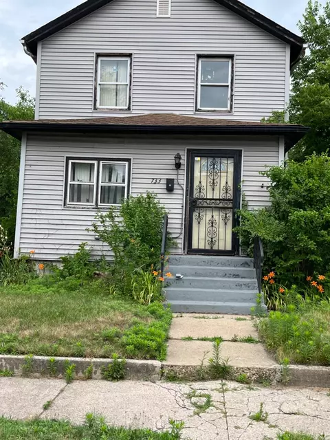 733 Vermont St, Gary, IN 46402 photo 15