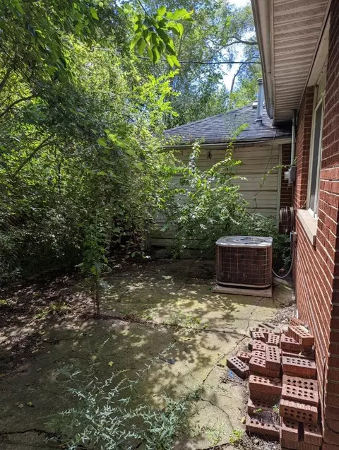 4441 W 19th Ave, Gary, IN 46404 photo 19