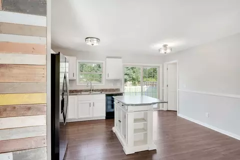 98 N Broadway St, Wheatfield, IN 46392 photo 7