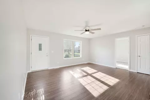 98 N Broadway St, Wheatfield, IN 46392 photo 8