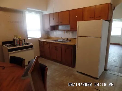 301 S Henry St, Gary, IN 46403 photo 17