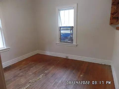 301 S Henry St, Gary, IN 46403 photo 10