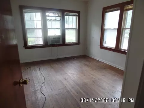 301 S Henry St, Gary, IN 46403 photo 6