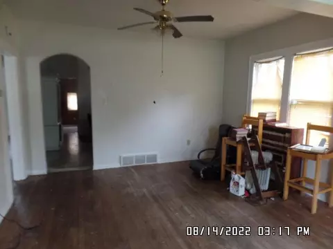 301 S Henry St, Gary, IN 46403 photo 12