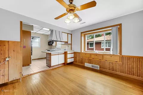 18031 Lorenz Ave, Lansing, IL 60438 photo 7