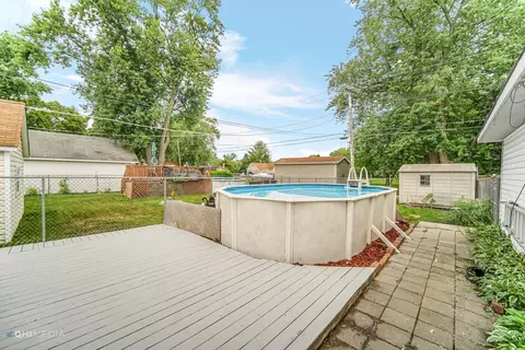 18031 Lorenz Ave, Lansing, IL 60438 photo 18