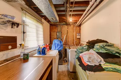 2450 Marshall Pl, Gary, IN 46404 photo 16