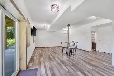 651 N 90, Valparaiso, IN 46383 photo 32