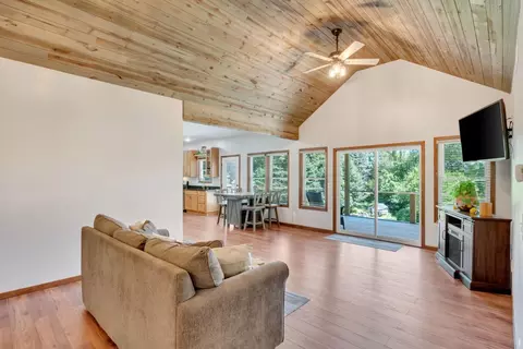 651 N 90, Valparaiso, IN 46383 photo 15